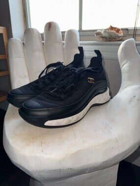 Chanel G35617 Black Gold CC Sneakers EU 38 Quilted Sole